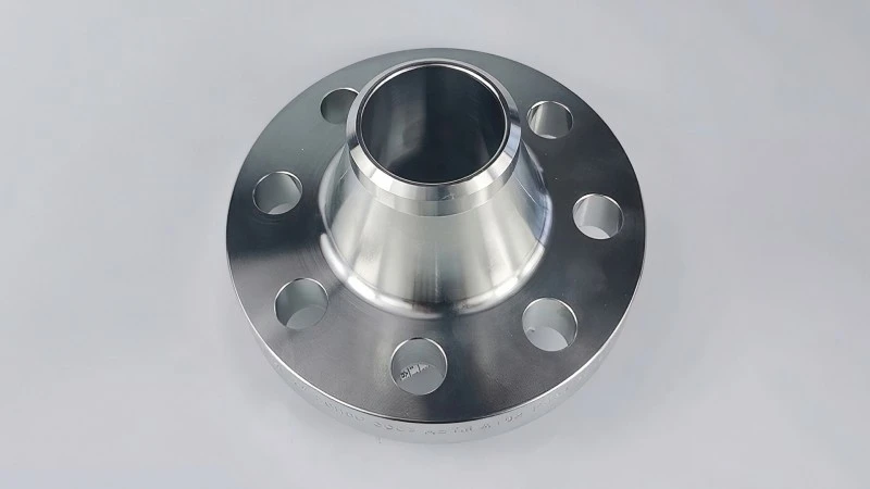 Type A welded flange cover