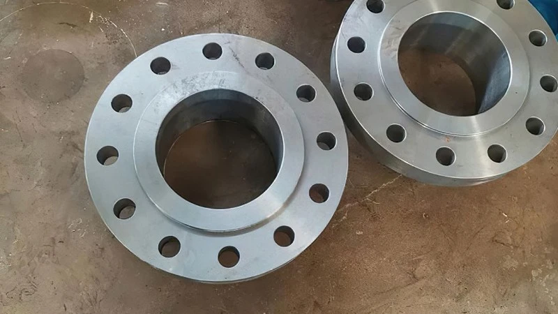 Quick opening butt welded flange