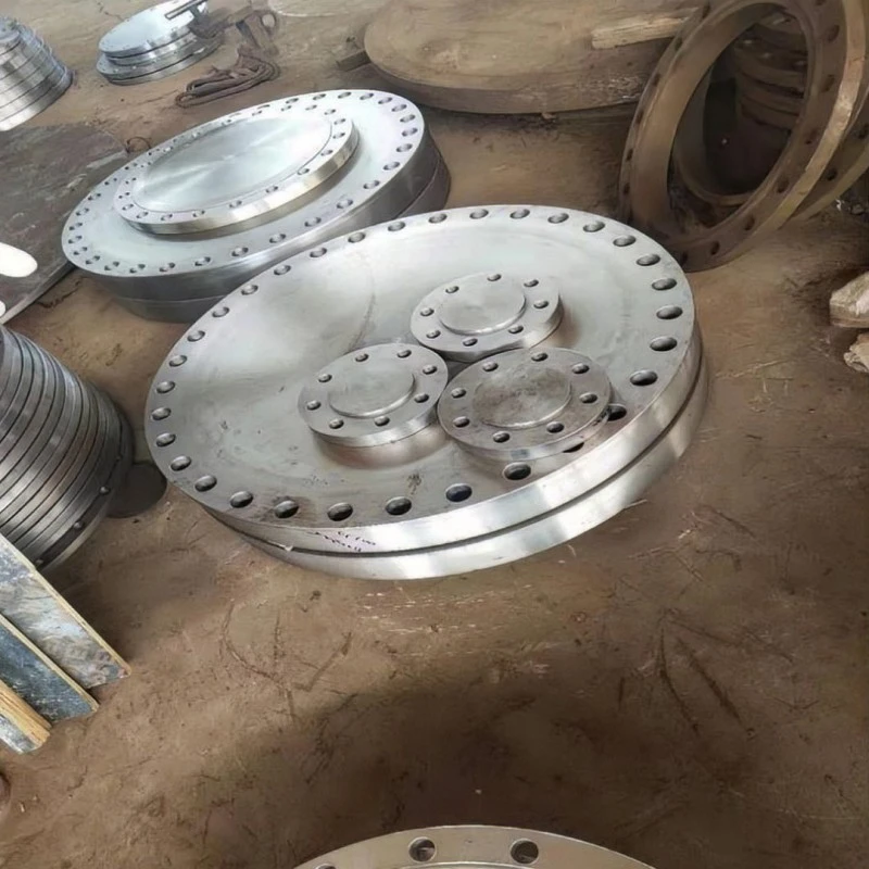 Integral pipe plate flange