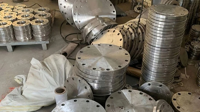 Stainless steel blind flange