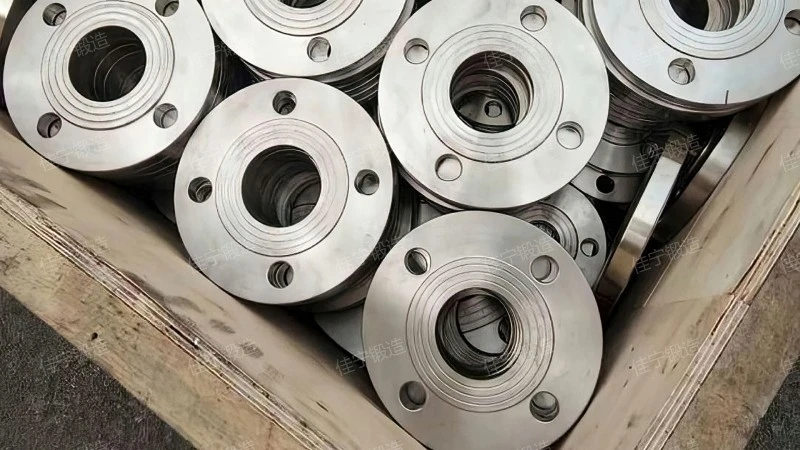 Flat welding flange ring